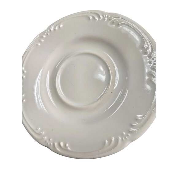 Pfaltzgraff White Saucers Embossed Design Vintage Style 6" Set 3 - Picture 3 of 6
